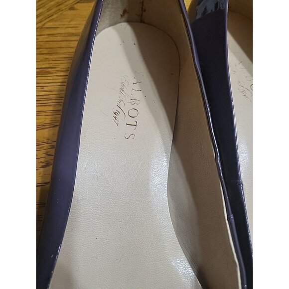 Talbots Flats 8.5B Lilac Patten Leather Bows Pre-owned - Picture 2 of 8